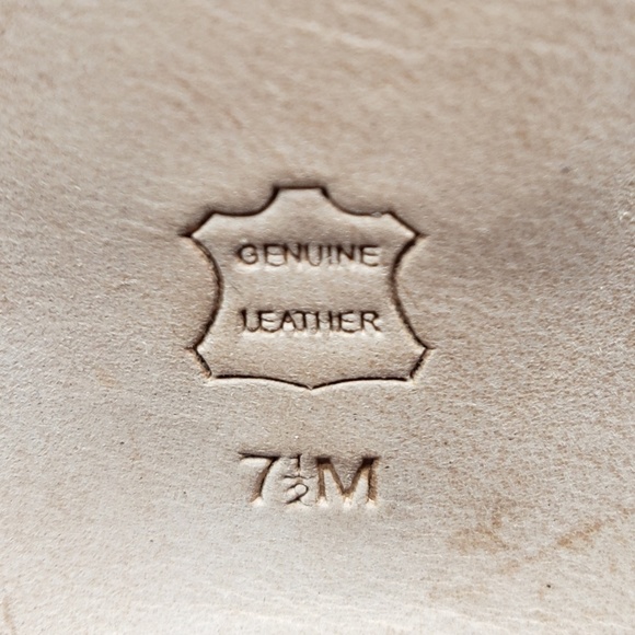 Joan & David Gray Suede Leather Heels - Picture 7 of 7